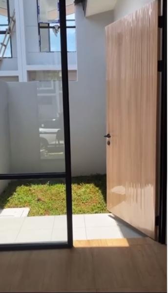 Rumah disewakan di Waterfront Lippo Cikarang